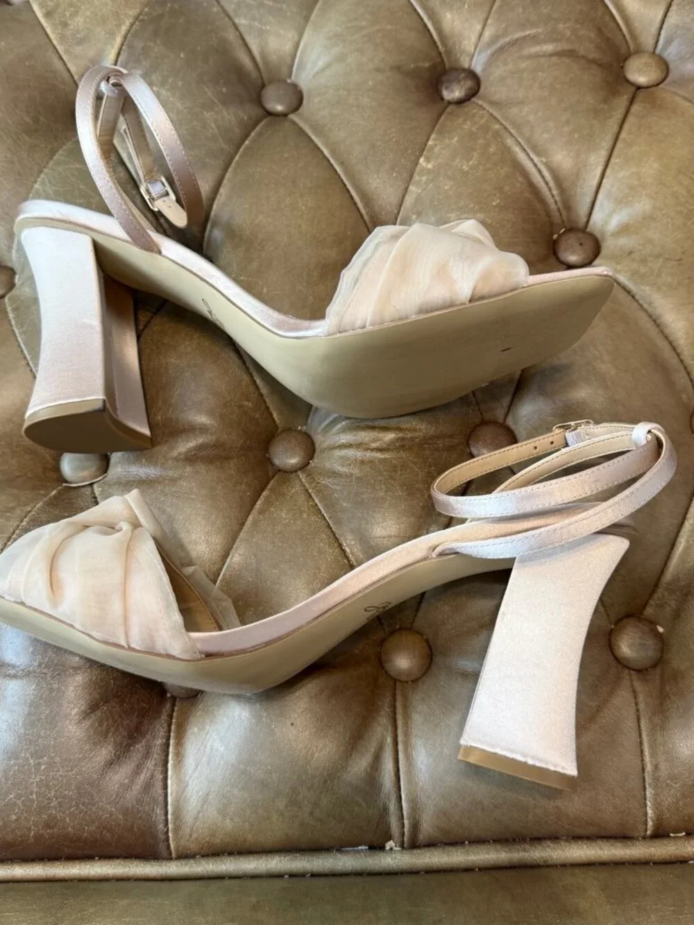 Jewel Badgley Mischka Fayola Nude Knot Heels Size 11